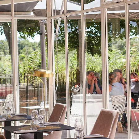 Hotel Mercure Rochefort La Corderie Royale-3